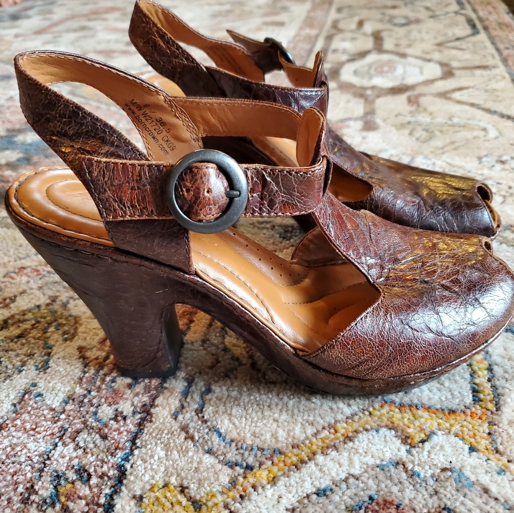 Born Crown Sandals
